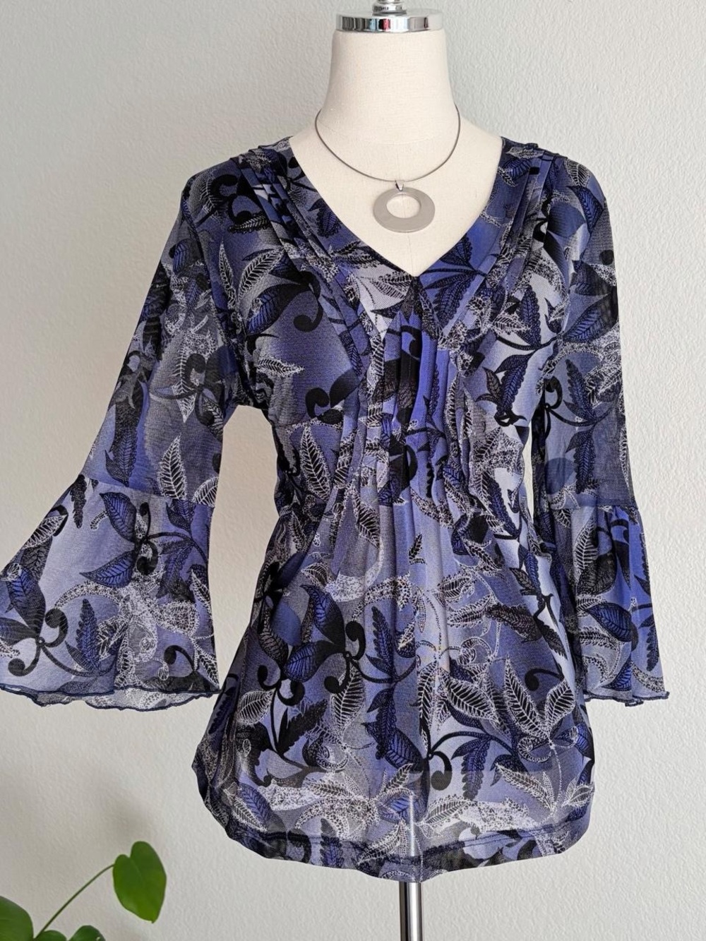 Worthington Blue & Black Leaf Print V-Neck Blouse